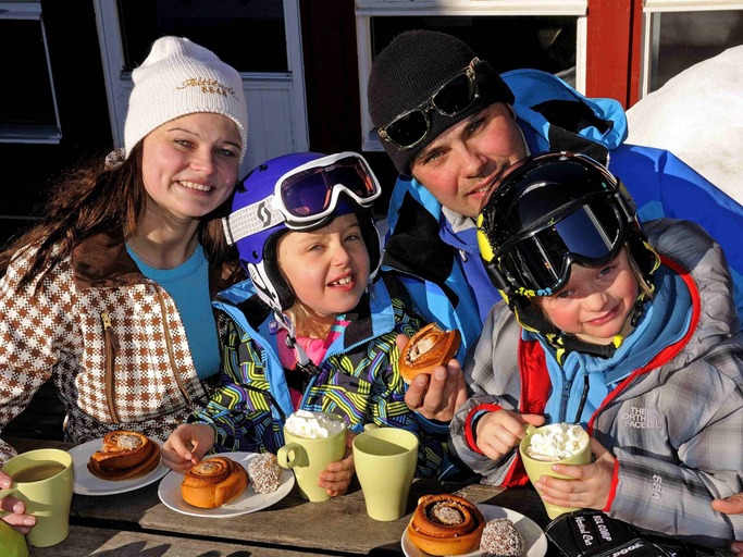 Food & Drinks 5, Hassela Ski Resort Cabins, Nordanstig