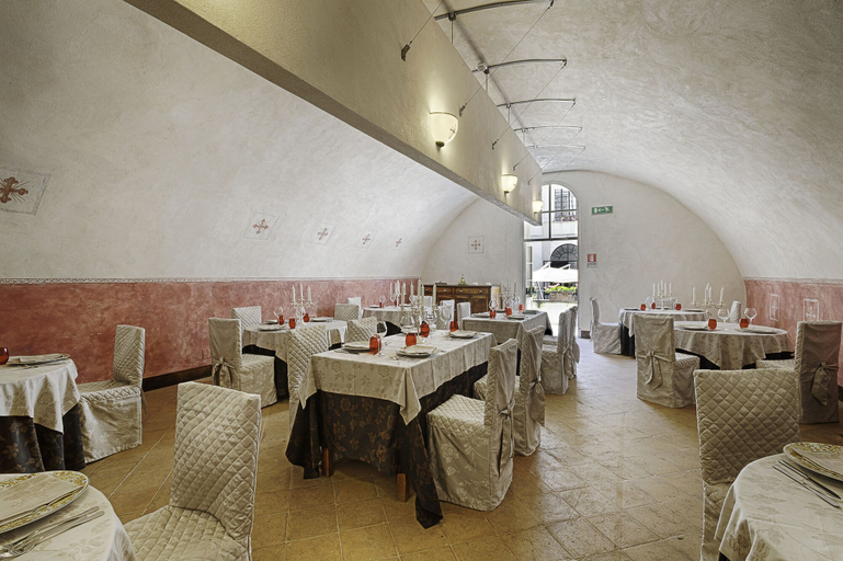 Food & Drinks 3, Castello di Compiano, Parma