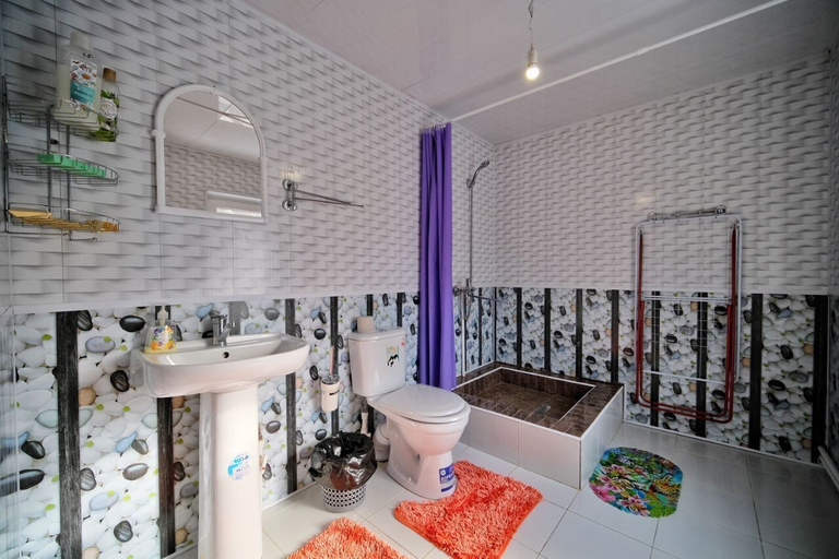 Bathroom 3, Arkhiz City Guest House, Zelenchukskiy rayon