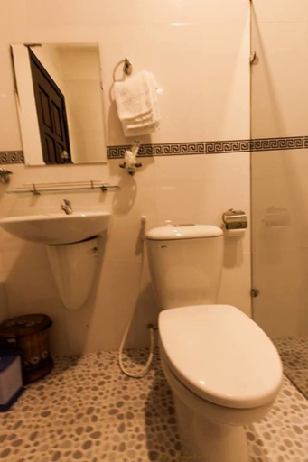 Bathroom 5, Hoan Thien My Bungalow, Phú Quốc