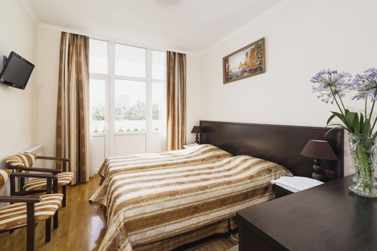 Bedroom 2, Svetlana Health Resort, Sochi gorsovet