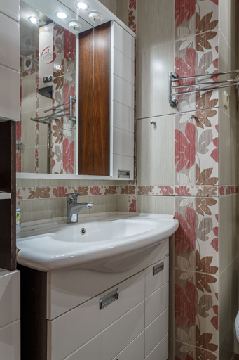 Bathroom 3, FortEstate Vernandskogo Ave, Western