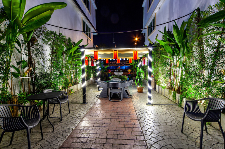 Food & Drinks 5, Rung Aroon Hotel By Le Siri, Muang Chiang Mai