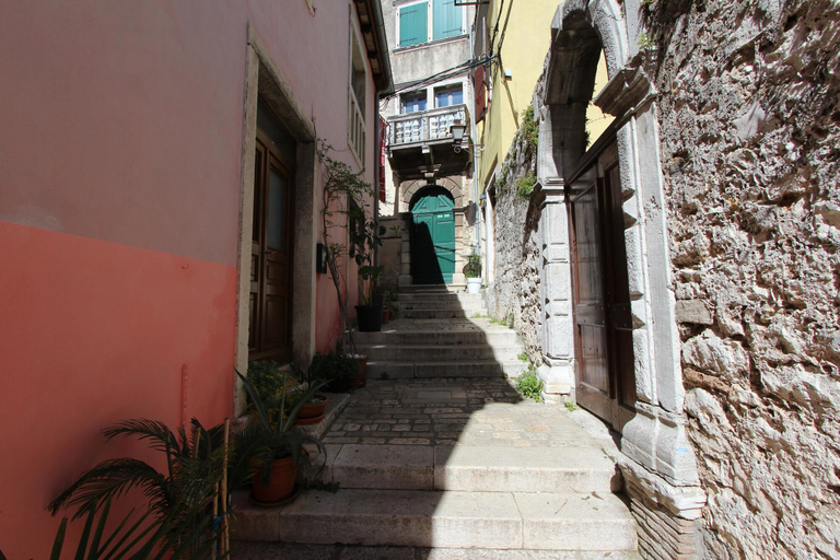 Others 4, Studio Isabel, Rovinj