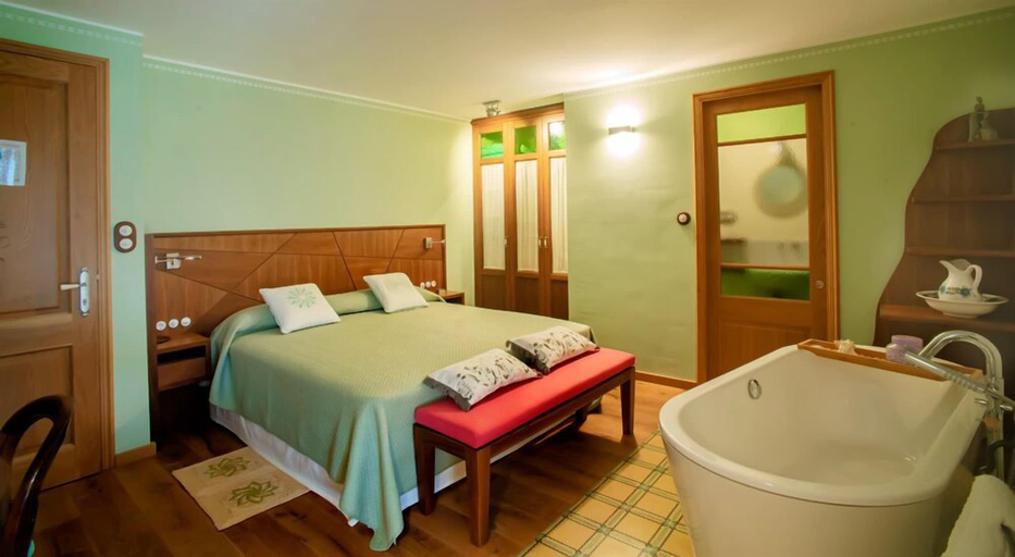 Bedroom 3, Cal Fuster De La Plaça, Barcelona