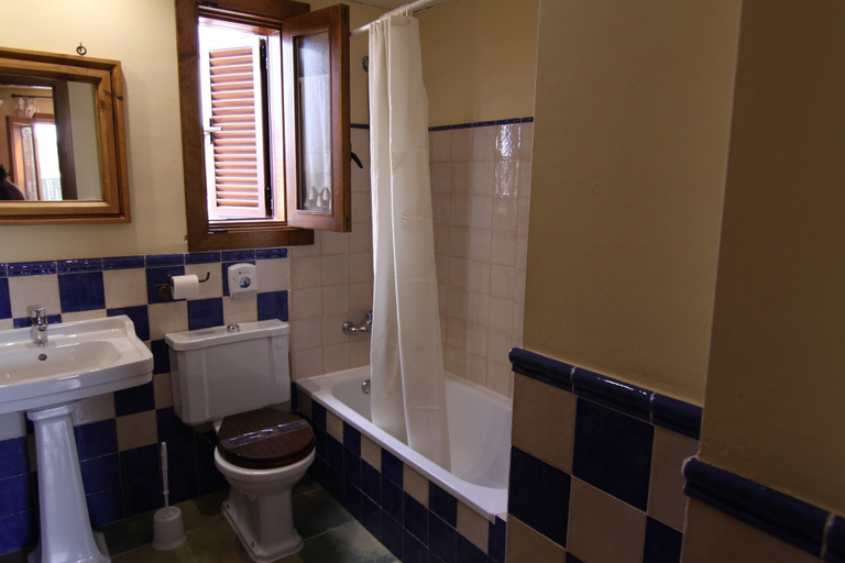 Bathroom 3, Los Palmitos Hospedería Rural, Almería