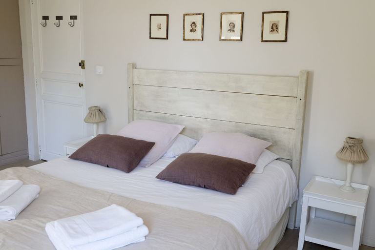 Bedroom 4, Chambres Dhôtes du Castell de Blés, Pyrénées-Orientales