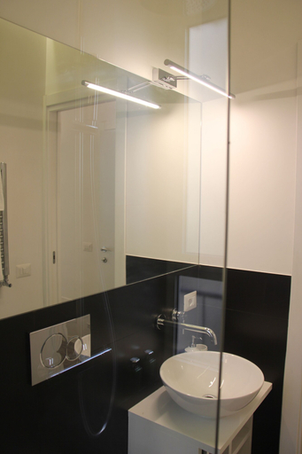 Bathroom 5, Luxury Rooms near Colosseum, Roma