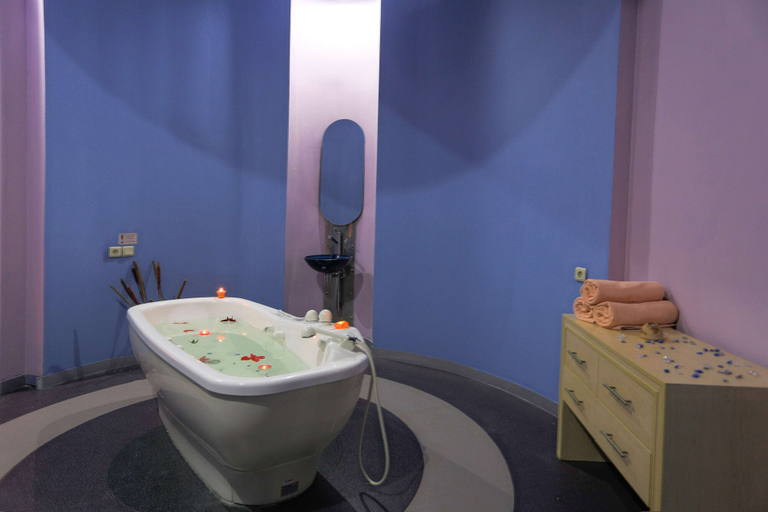 Bathroom 5, Eliz Thermal Convention Center, Kızılcahamam