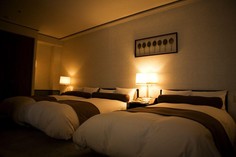 Bedroom 2, Plaza Awajishima, Minamiawaji