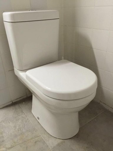 Bathroom 3, Harare City 1-bed Apartment, Harare