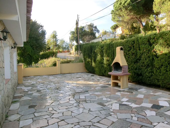Others 4, Villa Pensament, Girona