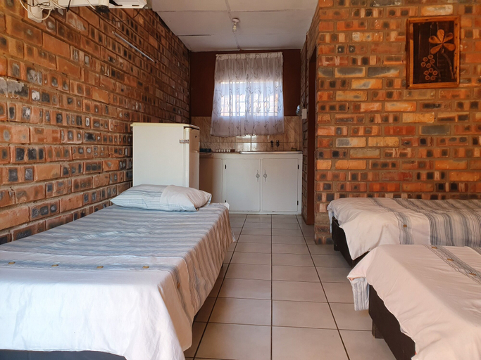 Bedroom 4, Limpopo Lodge, Capricorn