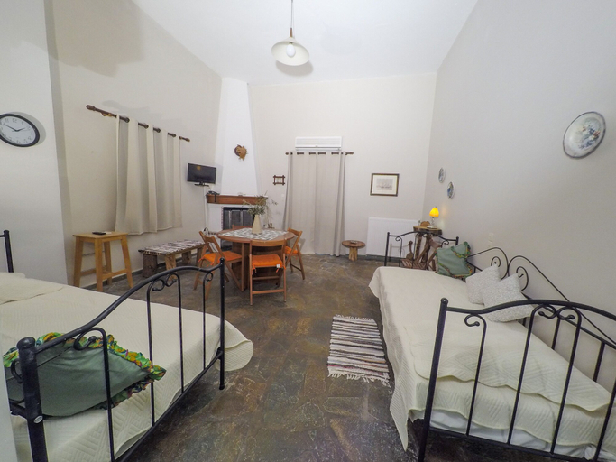 Bedroom 5, Kypri Apartments, South Aegean