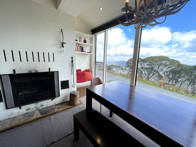 Others 5, Lawlers 6, Mount Hotham Alpine Resort
