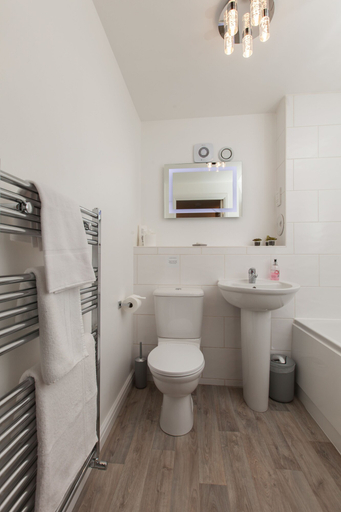 Bathroom 4, Duloch Apartments TP, Fife