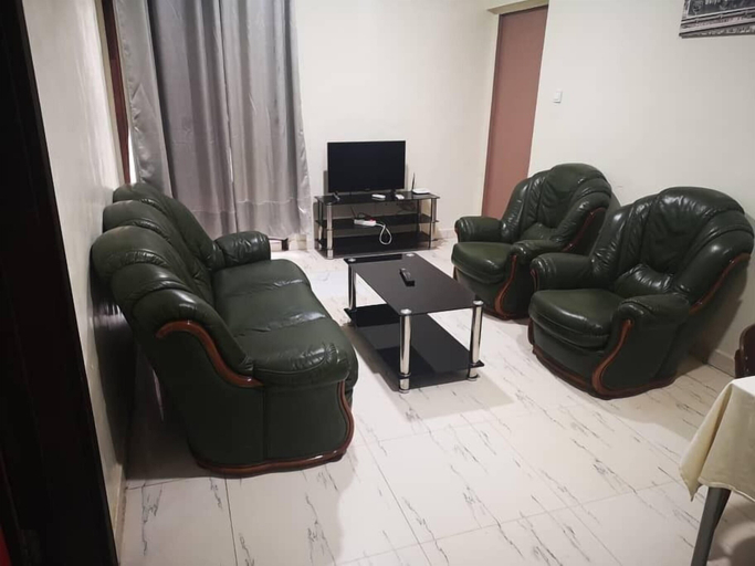 Others 4, Residence Nandi, Dakar