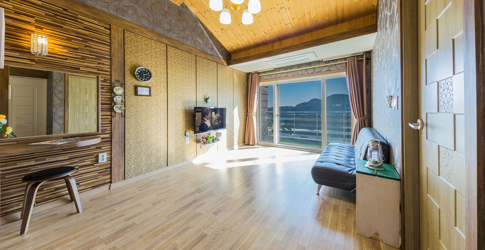Others 4, Namhae Oceanview Pension, Namhae