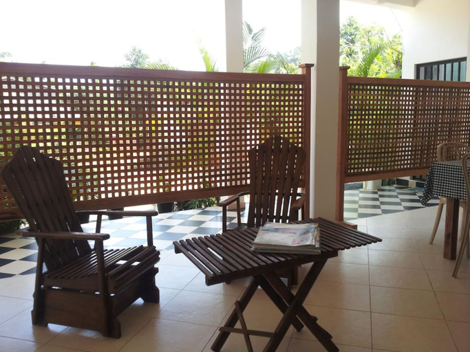 Others, Dad's Holiday Home, Matale