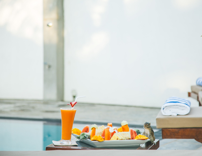 Food & Drinks 5, Sisikirana Villa, Habaraduwa