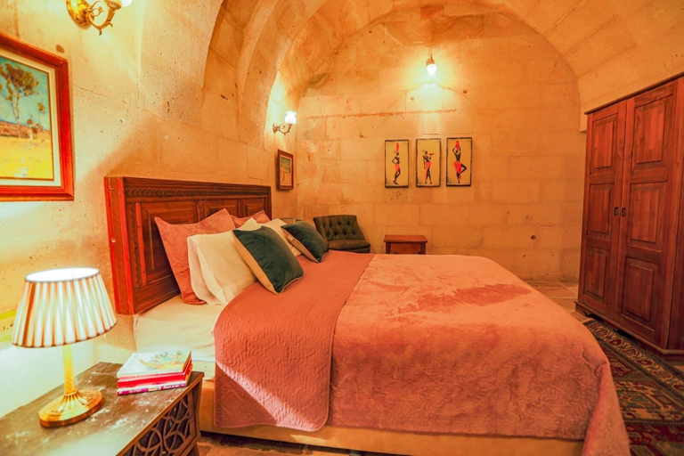 Bedroom 5, Sinasos Palace Cave Hotel, Ürgüp