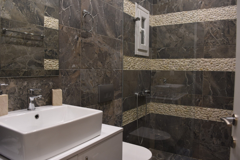 Bathroom, Lotus Deluxe Apt Must, Central Macedonia