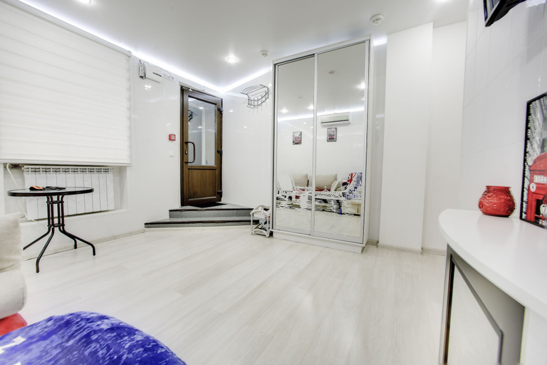 Others 4, Apartment near St Isaac's Cathedral, Sankt-Peterburg gorsovet