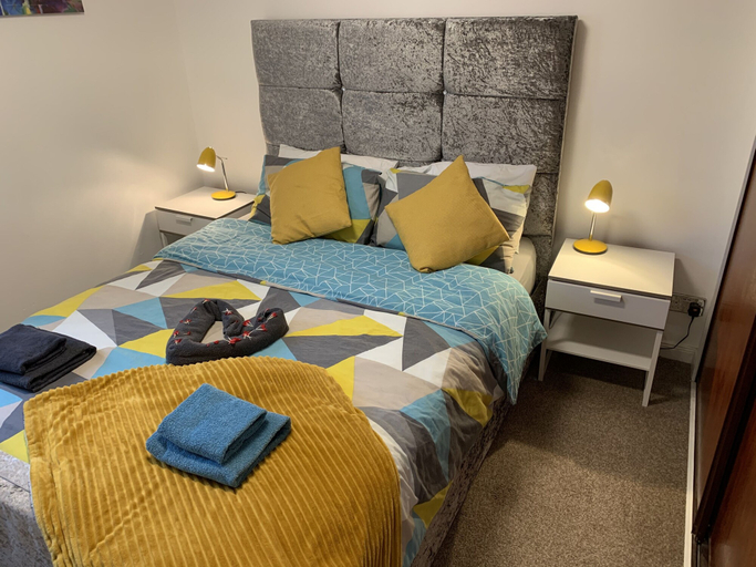 Bedroom, Beach Apartment - Kirkcaldy, Fife