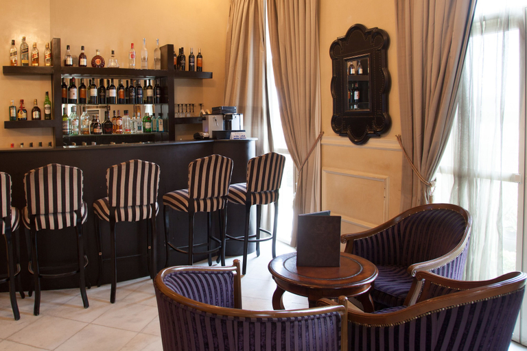 Food & Drinks, Westfoster Harbour Boutique Residences, Eti-Osa