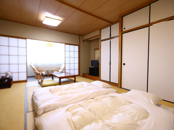 Bedroom 4, Hotel Yudanaka, Yamanouchi