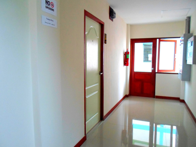 Others 5, Yamjan Place, Muang Surat Thani