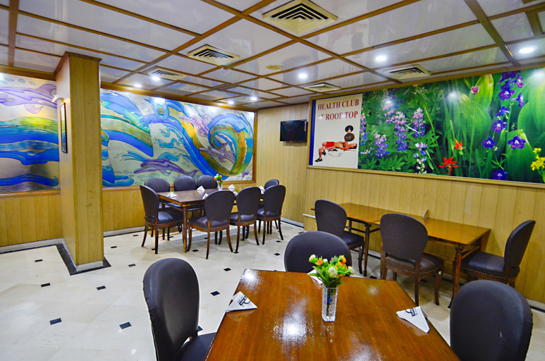 Food & Drinks 4, Hotel Days Inn, Karachi