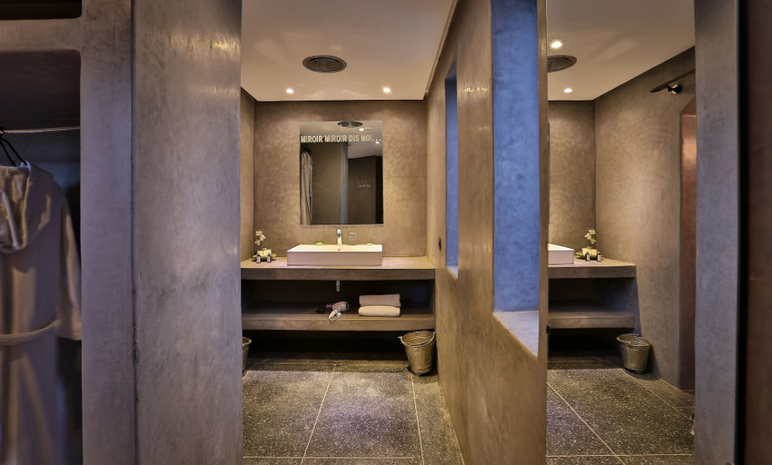 Bathroom 4, Dar NanKa, Marrakech