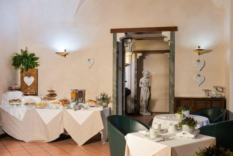 Food & Drinks 5, Hotel Grimaldi, Macerata