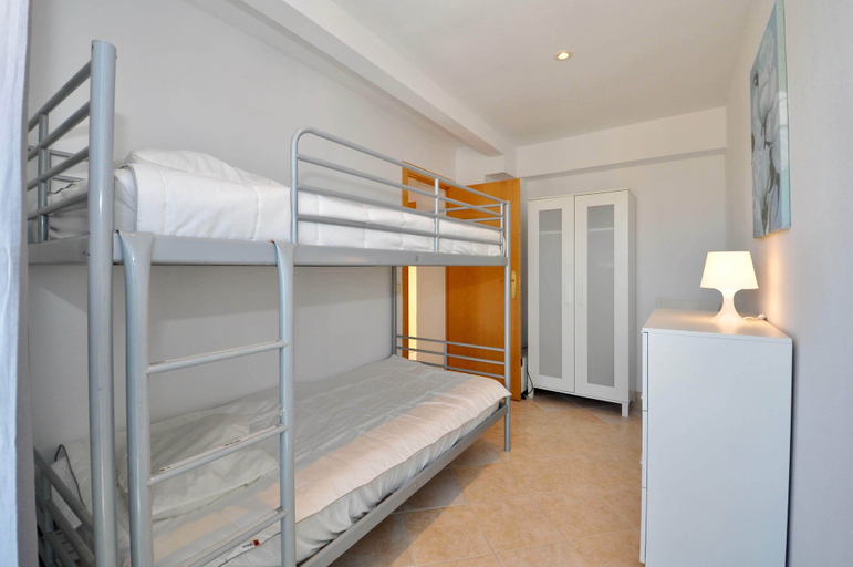 Bedroom 3, Apartment view of the sea, Girona