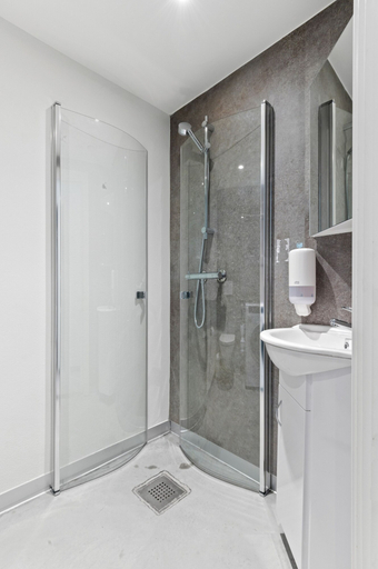 Bathroom 4, Aalesund City Apartment, Ålesund