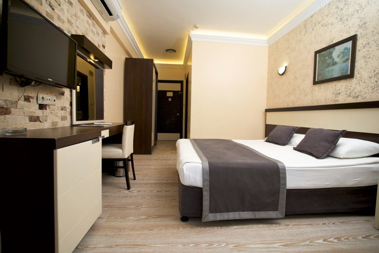 Bedroom 4, Hotel Camyuva Beach, Kemer