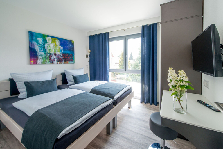 Bedroom 4, Boardinghouse Lorscher Straße, Bergstraße