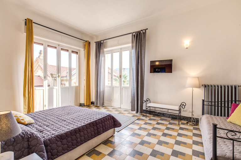 Bedroom 3, AwesHome - Sea Sensation Apartment, La Spezia