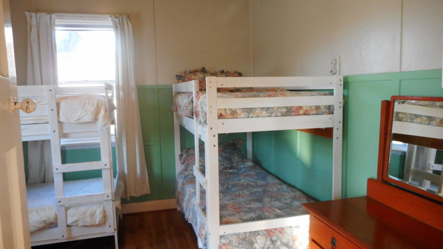 Bedroom 3, Hightide at South West Rocks, Kempsey