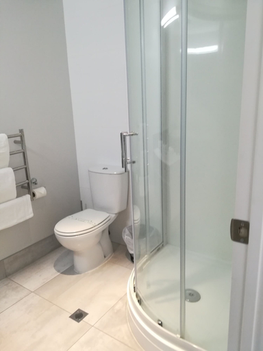 Bathroom 3, The Atrium Apartments, Western Bay of Plenty