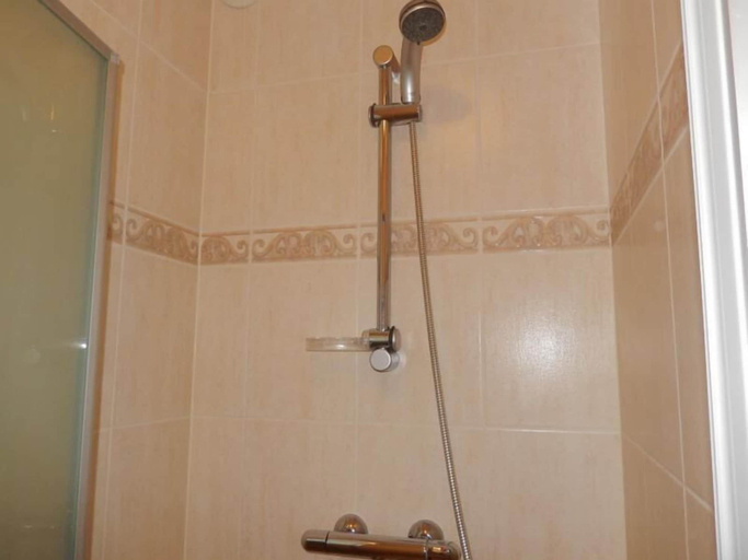 Bathroom, Zeezicht 604, West-Vlaanderen