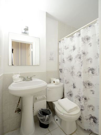 Bathroom 3, 335 Ocean Walk Apartments, Miami-Dade