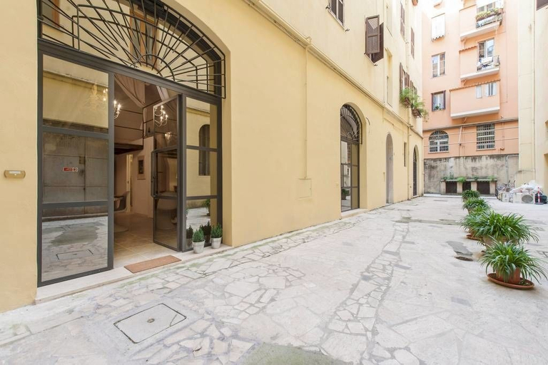 Exterior & Views, Poliziano Colosseum Apartment, Rome