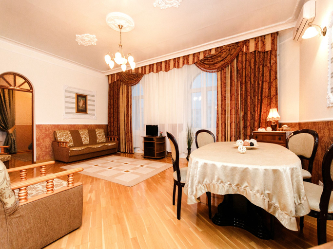 Others 5, Apartmenty Uyut Galerea, Central