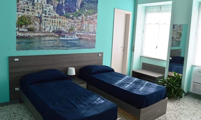 Bedroom 3, B&B La Fontana de li Papi, Salerno
