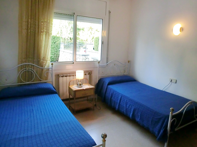 Bedroom 2, Villa Pensament, Girona