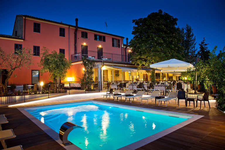 Sport & Beauty 5, Albergo La Palomba, Pesaro E Urbino