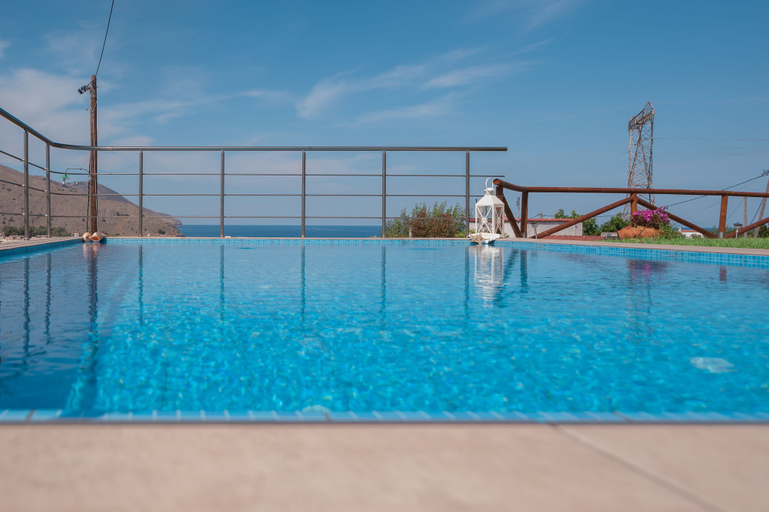 Sport & Beauty 5, villa balos amfimala, Crete