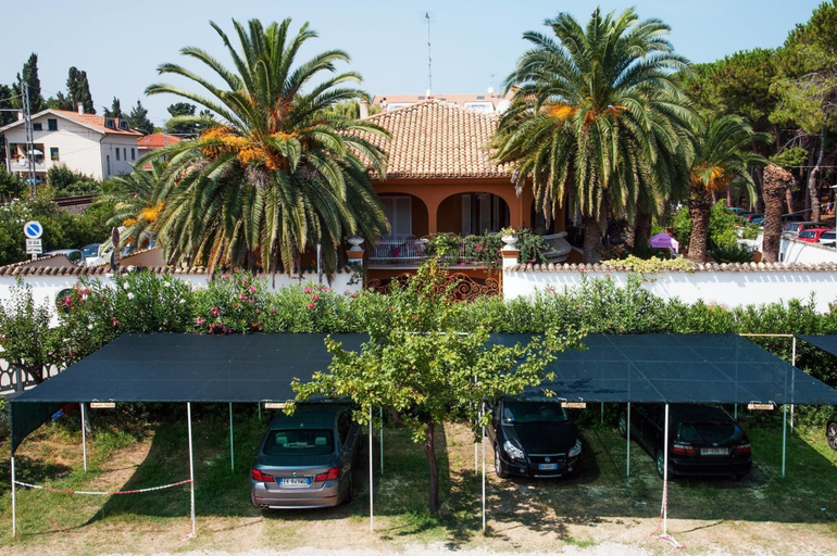 Exterior & Views 2, Hotel Cerrano, Teramo